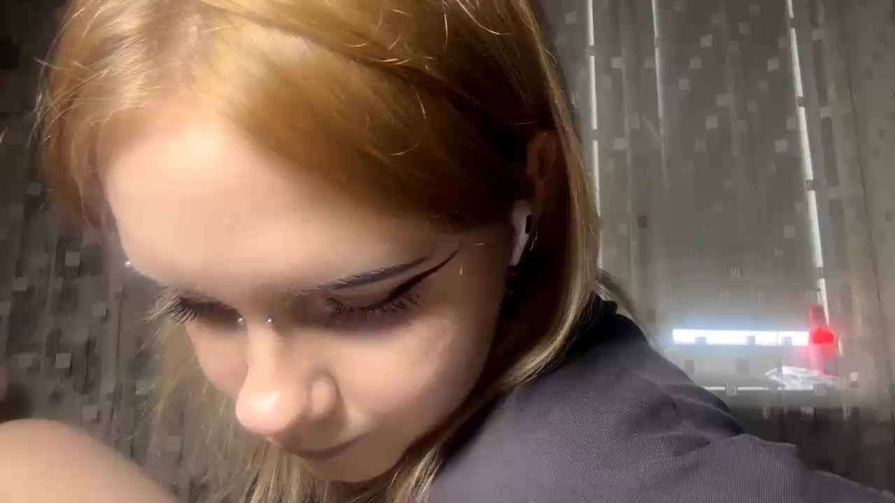 LaelVeller Adult Chat March 12, 2026