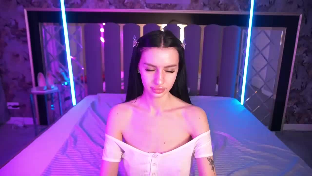 SnowWhiteee Adult Chat March 12, 2026