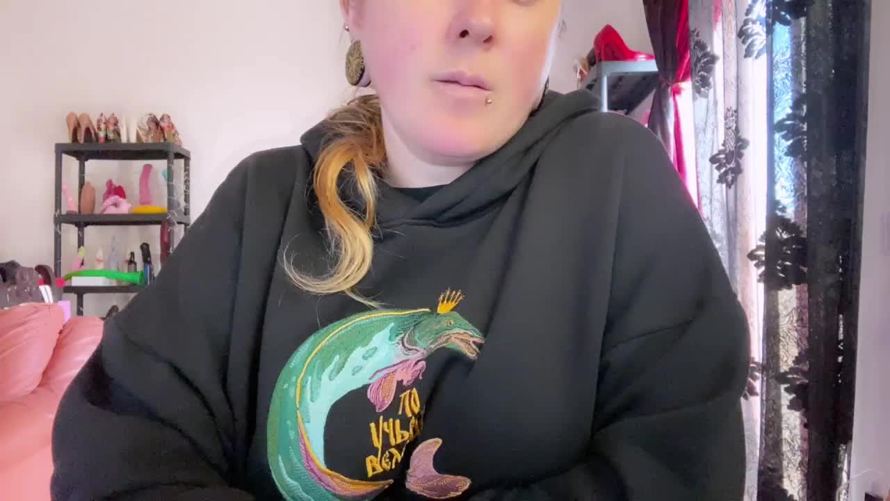 NylonQueen Adult Chat March 12, 2026