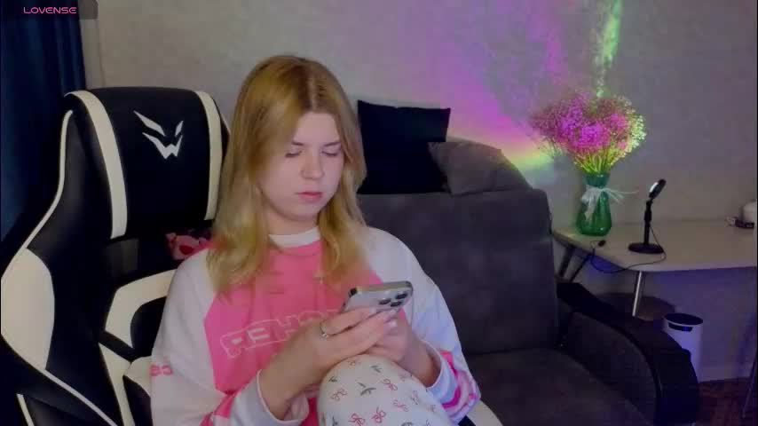 _kirieshka Adult Chat March 13, 2026