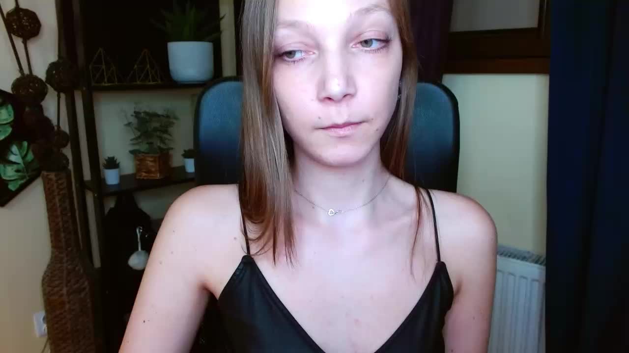 EmillyExtasy Adult Chat March 12, 2026