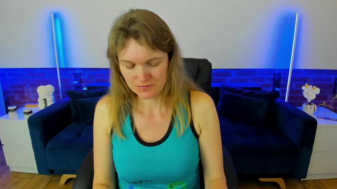 Annabel-xxx Adult Chat March 12, 2026