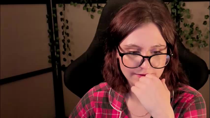 diana_floweri Adult Chat March 12, 2026