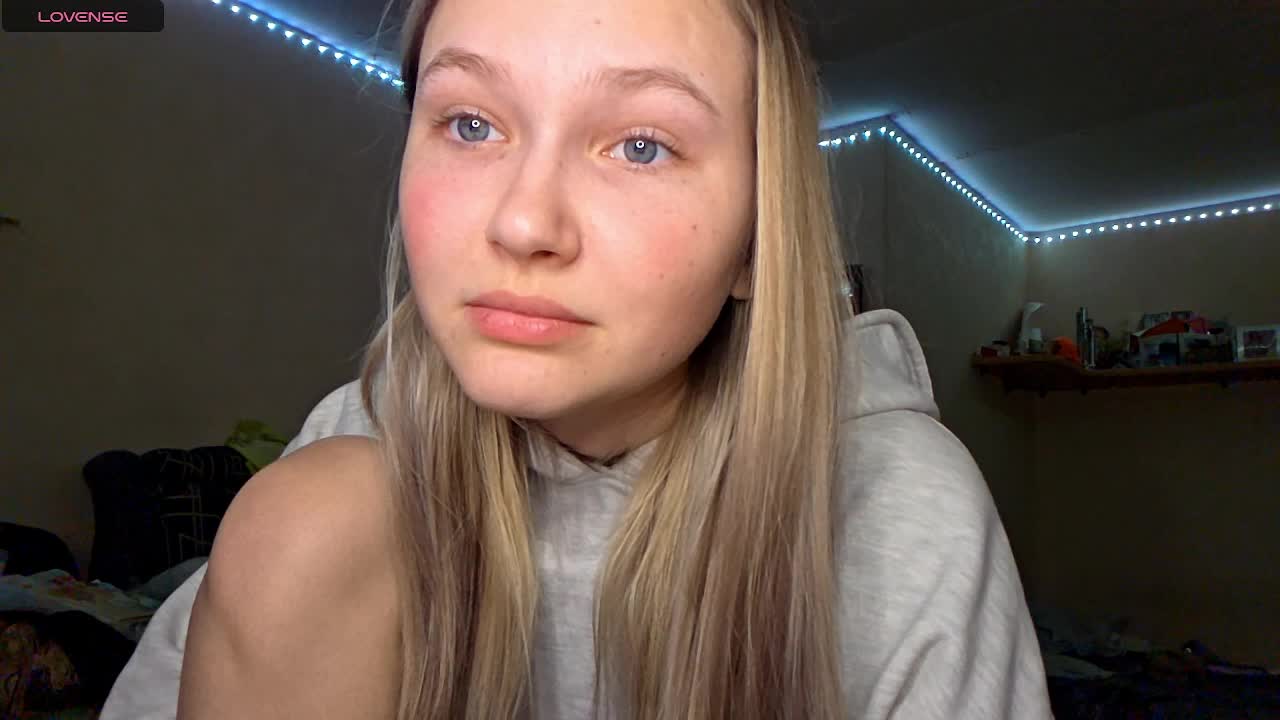 MilagroKailey Adult Chat March 12, 2026