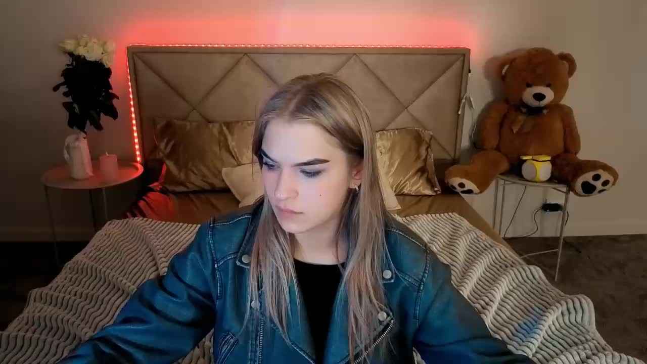 AlinaLemon Adult Chat March 12, 2026