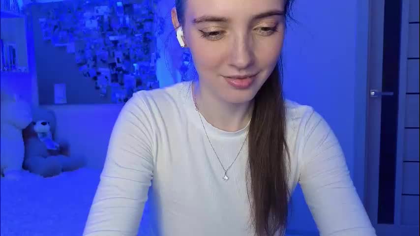 olivia_lily Adult Chat March 13, 2026