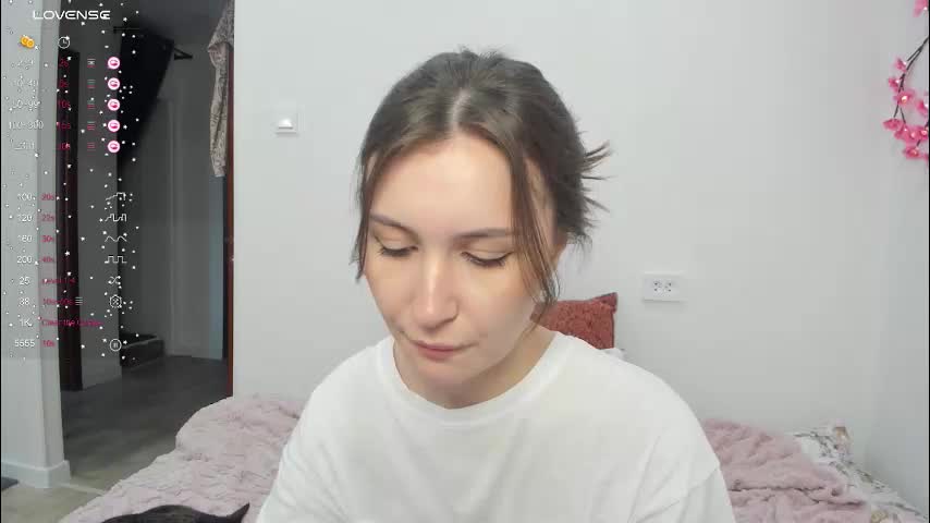 eumomino Adult Chat March 13, 2026