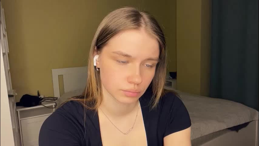 laurineleconey Adult Chat March 13, 2026