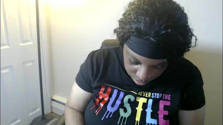 sexymona1218 Adult Chat March 13, 2026