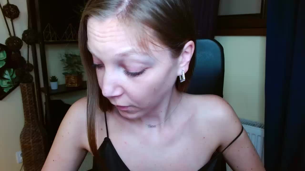 EmillyExtasy Adult Chat March 13, 2026