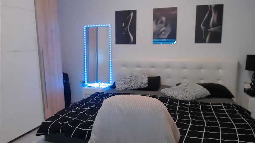 xxx_hot_wet_ Adult Chat March 13, 2026