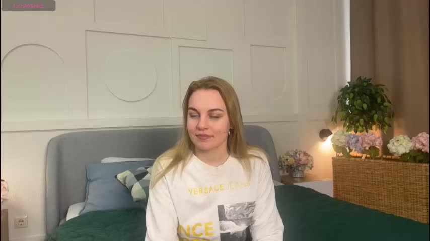 glow_margo Adult Chat March 13, 2026