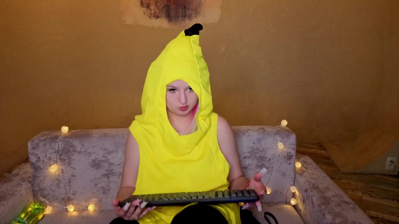 GraseNeon Adult Chat March 13, 2026