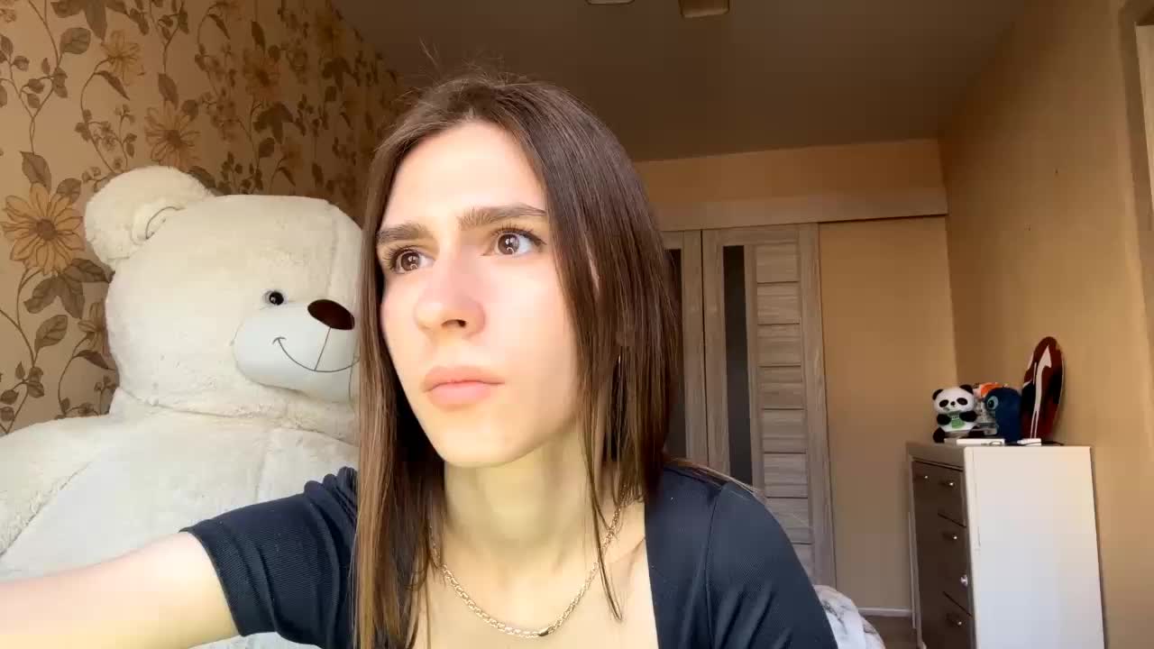 AshantiBadolato Adult Chat March 13, 2026