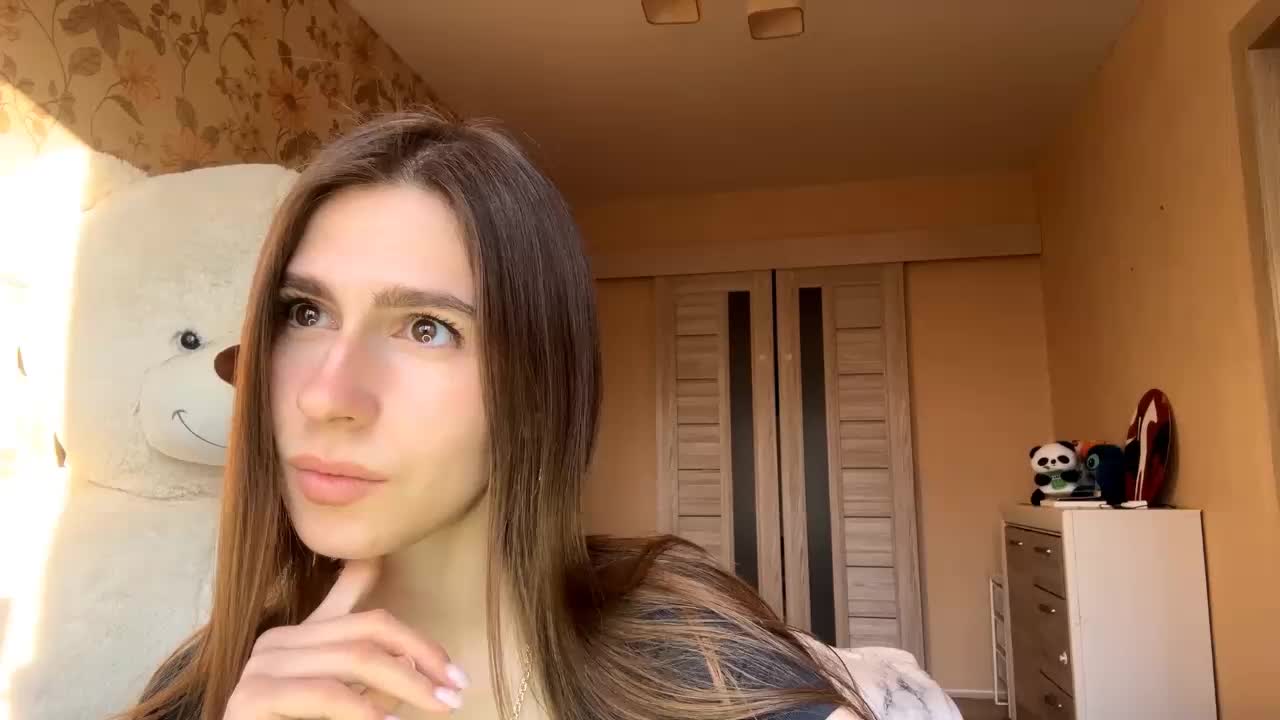 AshantiBadolato Adult Chat March 13, 2026