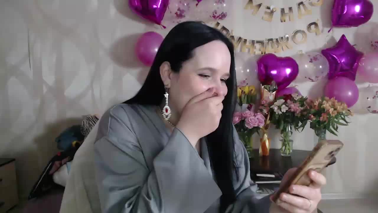 Lizzi-Peach Adult Chat March 13, 2026