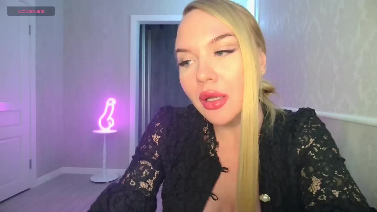 DOMINATRIX77 Adult Chat March 13, 2026