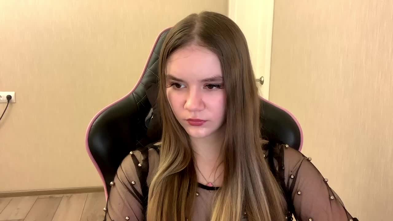 AgnesShyy Adult Chat March 13, 2026