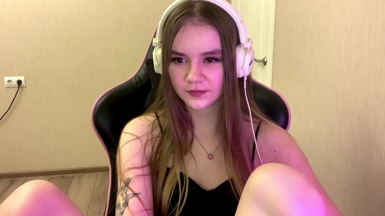 AgnesShyy Adult Chat March 13, 2026