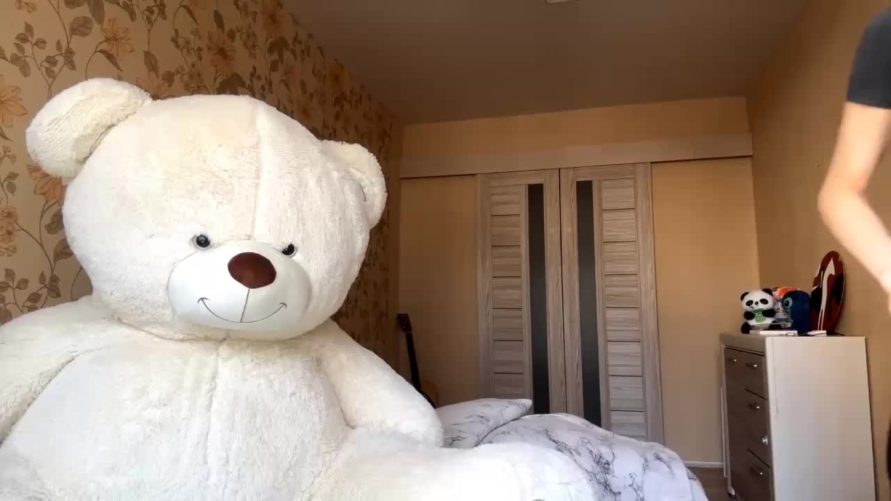 AshantiBadolato Adult Chat March 13, 2026