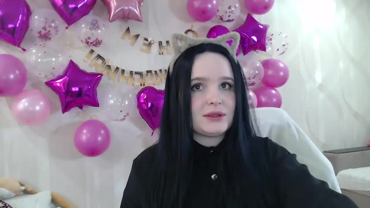 Lizzi-Peach Adult Chat March 13, 2026