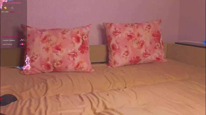 juicy_couple333 Adult Chat March 14, 2026