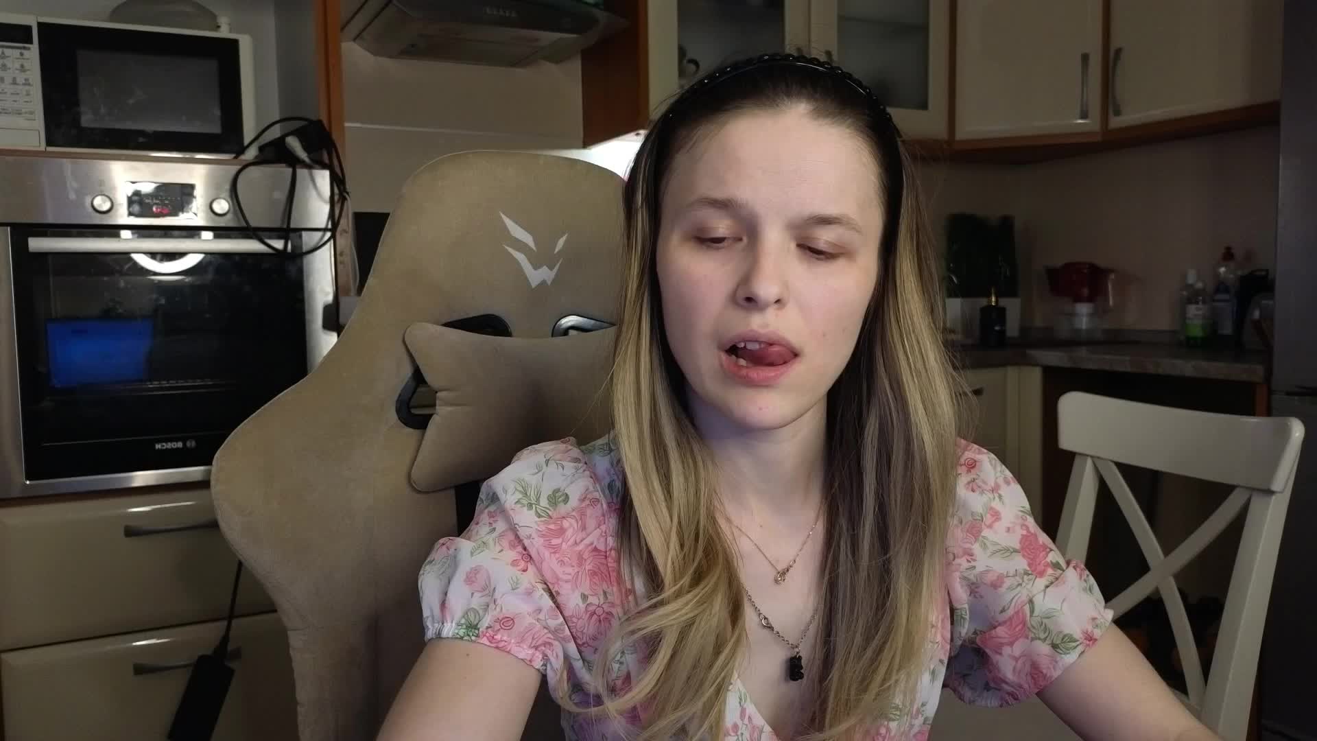 mali- Adult Chat March 13, 2026