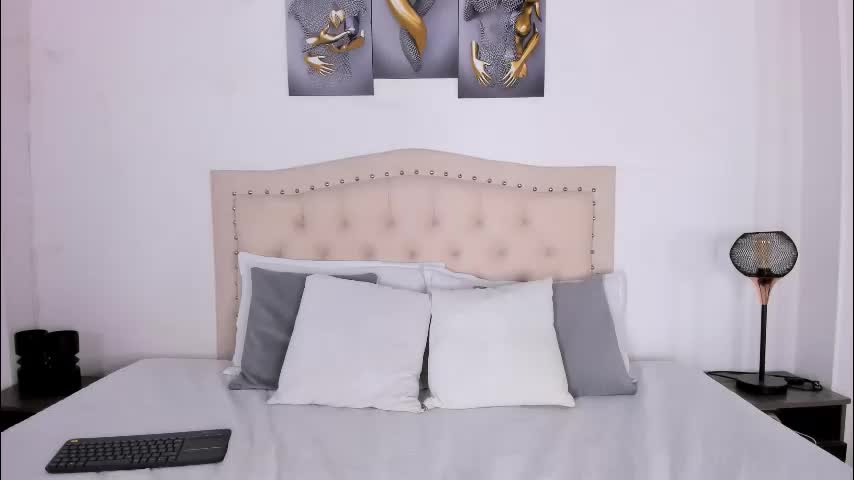 _bustylucianaa_ Adult Chat March 14, 2026