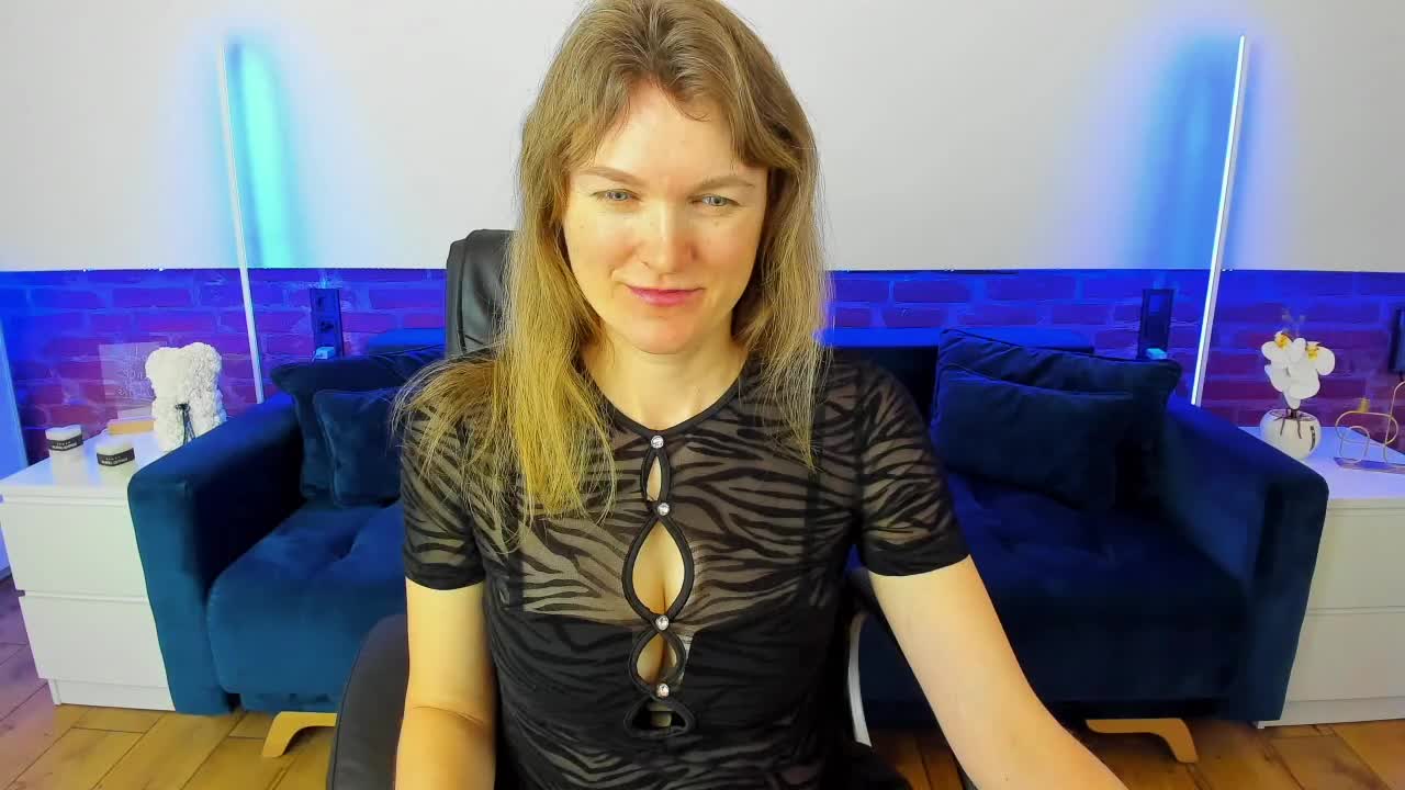 Annabel-xxx Adult Chat March 14, 2026