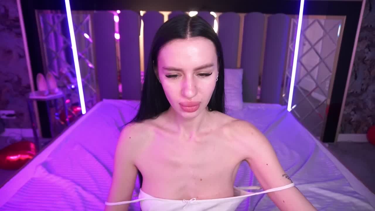 SnowWhiteee Adult Chat March 14, 2026