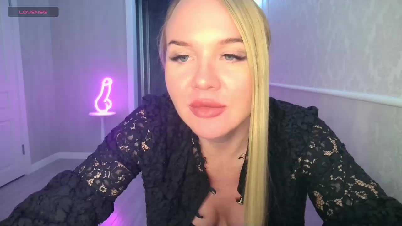 DOMINATRIX77 Adult Chat March 14, 2026