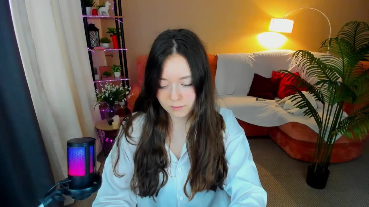 AlluringLookk Adult Chat March 14, 2026