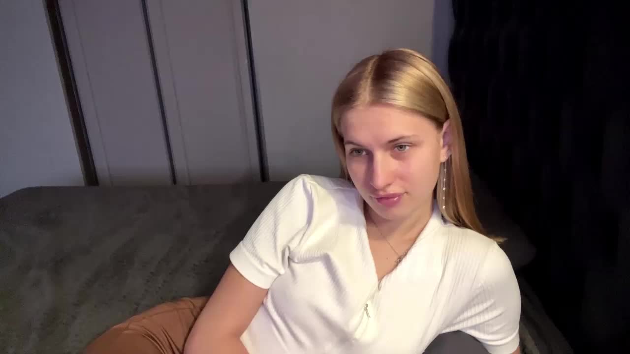 ElliWagemann_2026-03-14_13-58-39_755 Adult Chat March 14, 2026