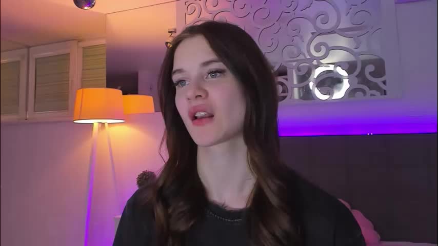 luisaclover Adult Chat March 14, 2026