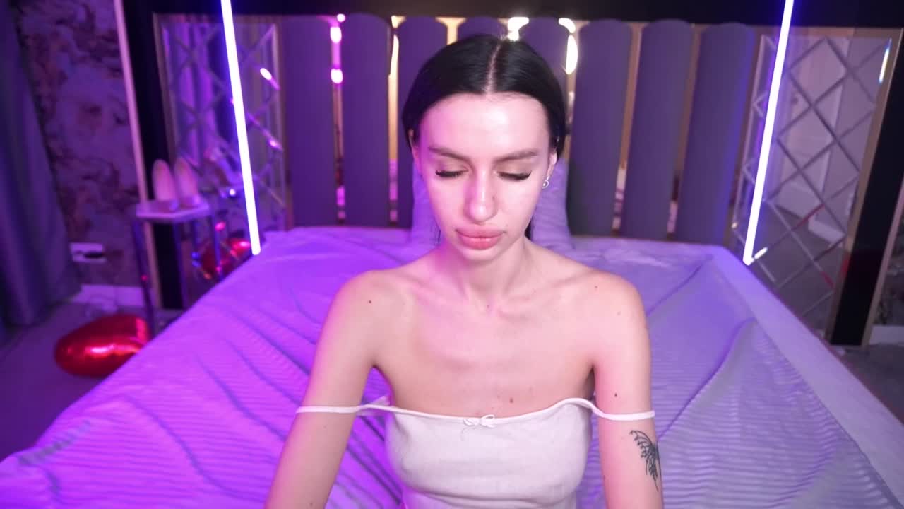 SnowWhiteee Adult Chat March 14, 2026