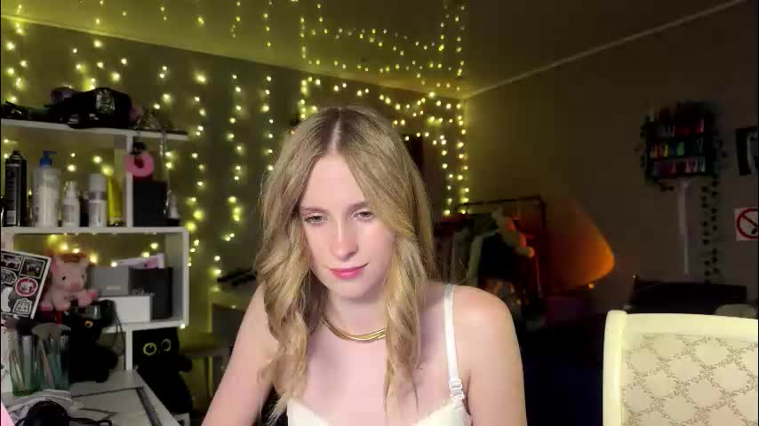 amily_sunray Adult Chat March 15, 2026