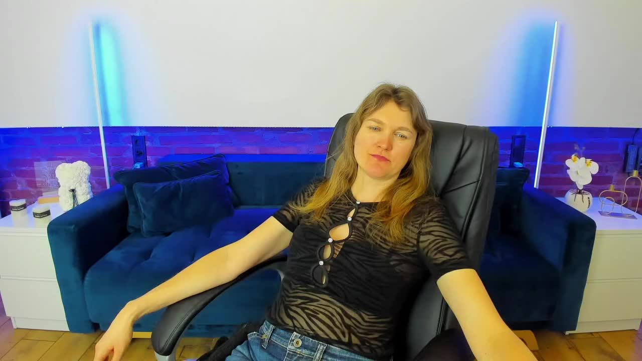 Annabel-xxx_2026-03-14_14-00-13_292 Adult Chat March 14, 2026