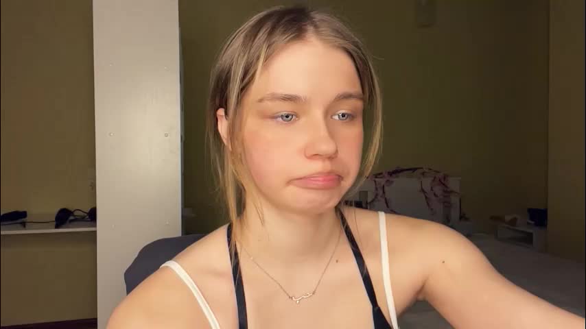 laurineleconey Adult Chat March 15, 2026