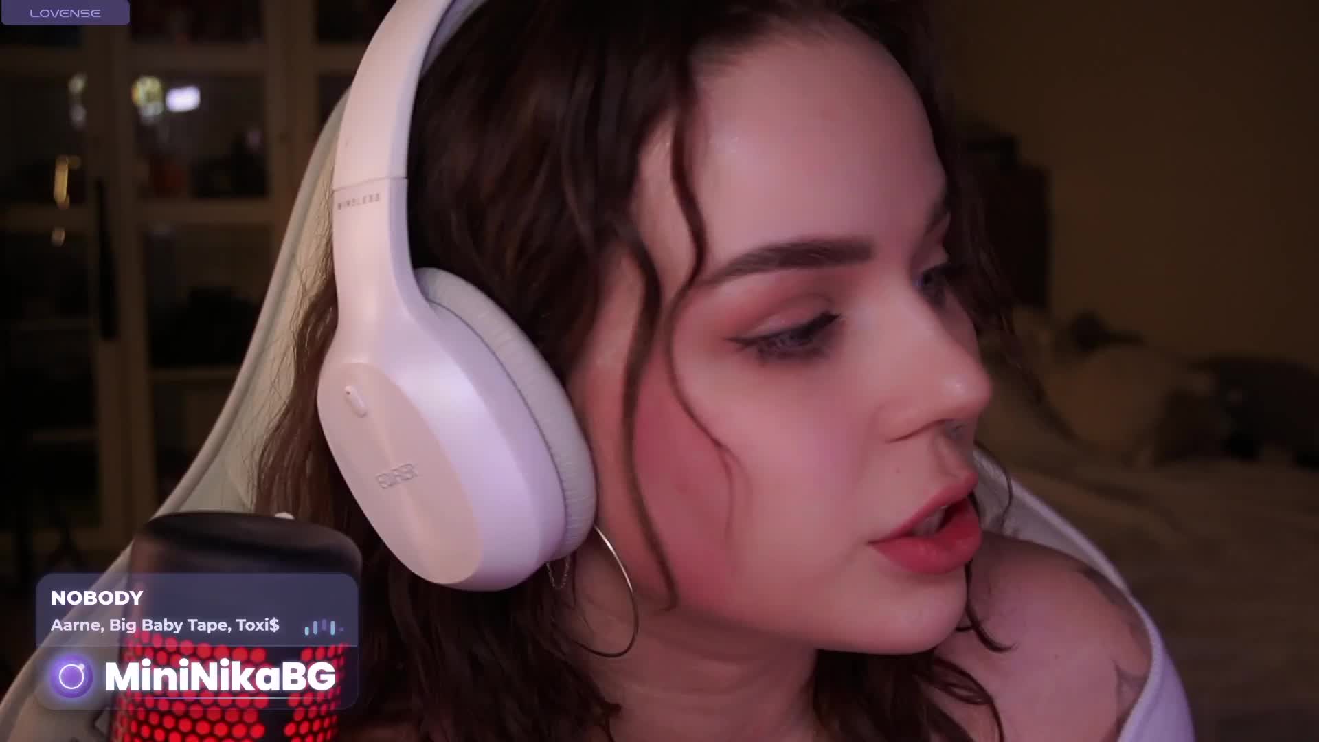 MiniNika Adult Chat March 15, 2026