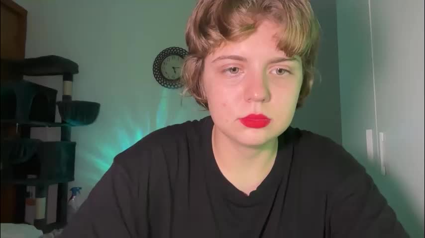 ari_crystal Adult Chat March 15, 2026