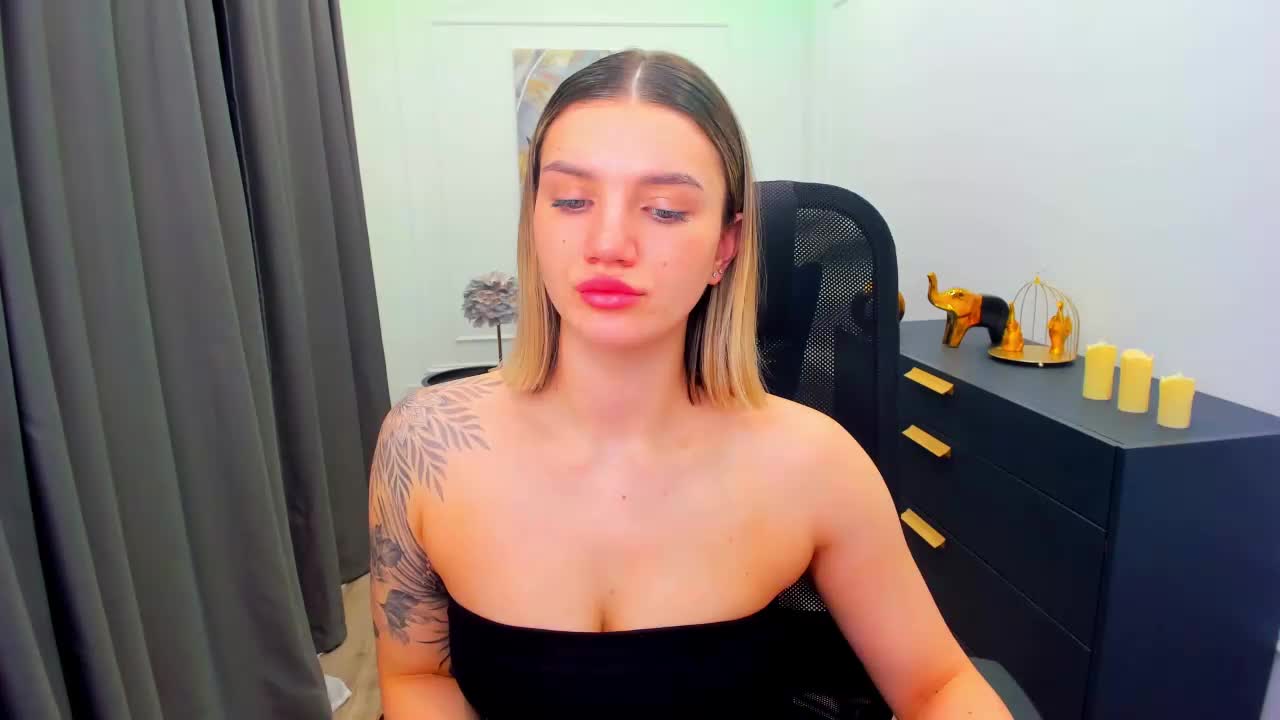 SelenaMoonlight Adult Chat March 15, 2026