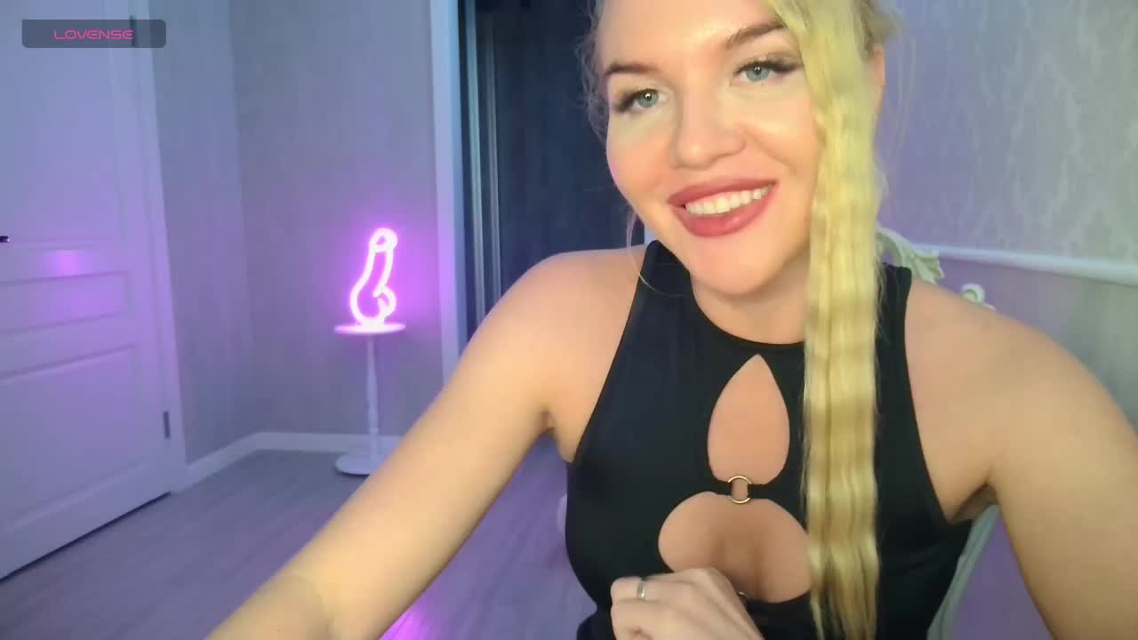 DOMINATRIX77 Adult Chat March 15, 2026