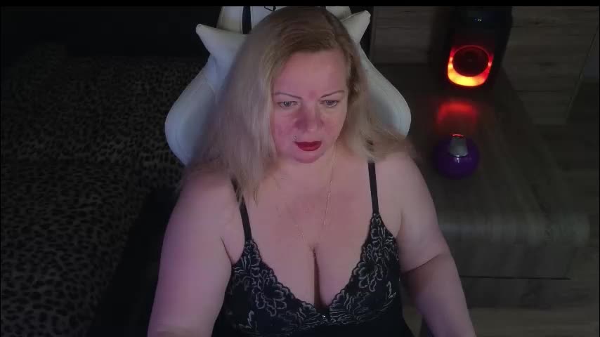 natascha1202 Adult Chat March 15, 2026