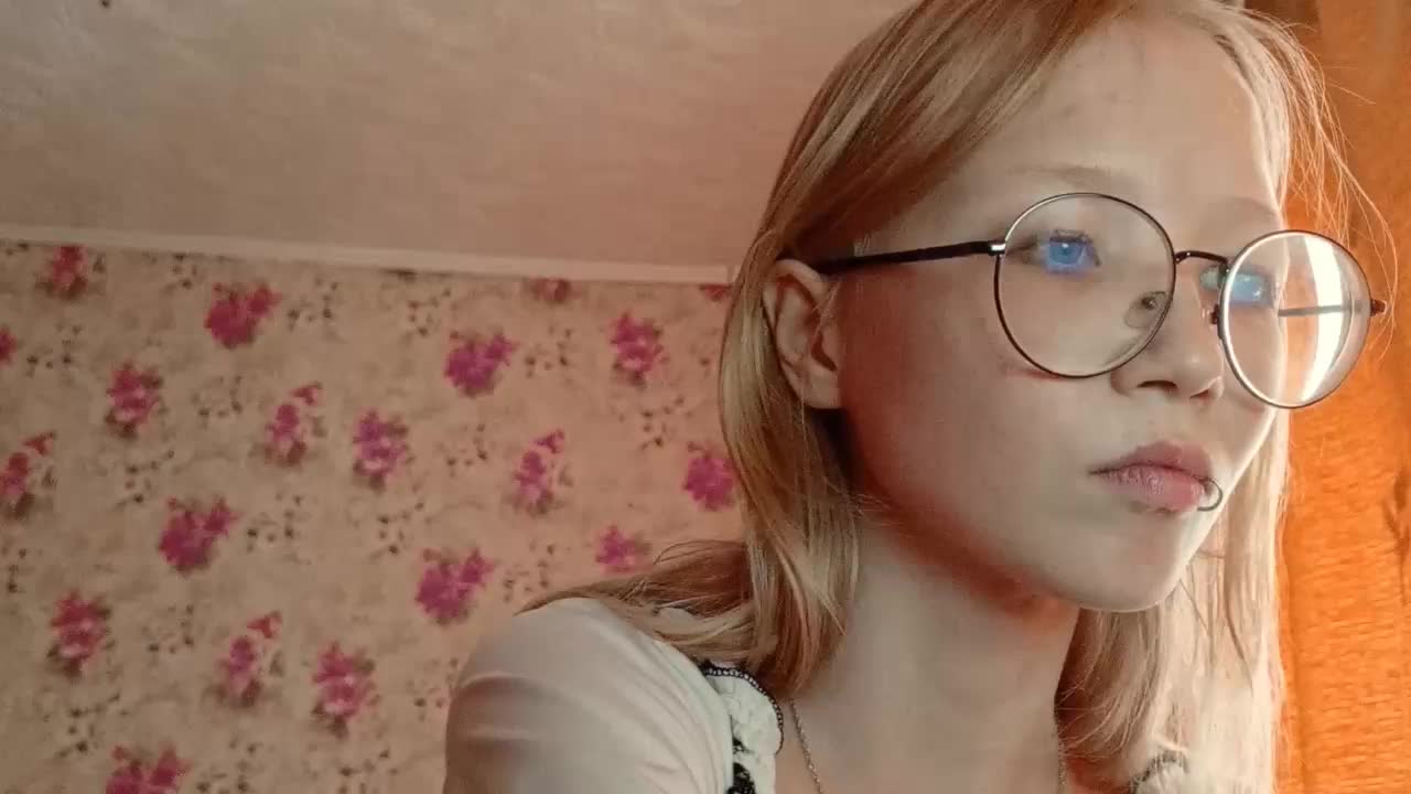 DanelleLaday Adult Chat March 15, 2026