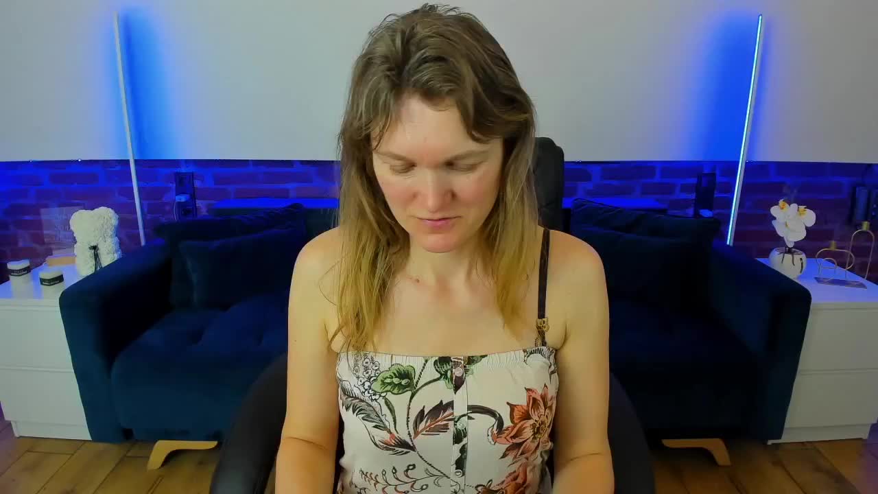 Annabel-xxx Adult Chat March 15, 2026