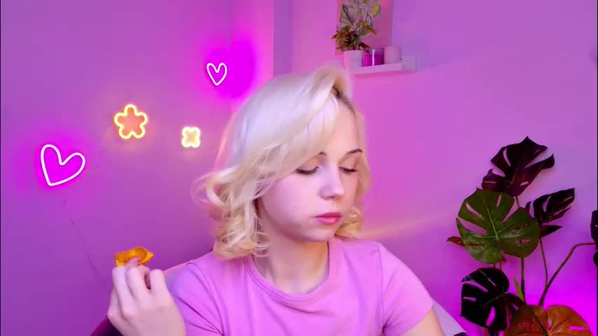 elenamonroe_ Adult Chat March 15, 2026