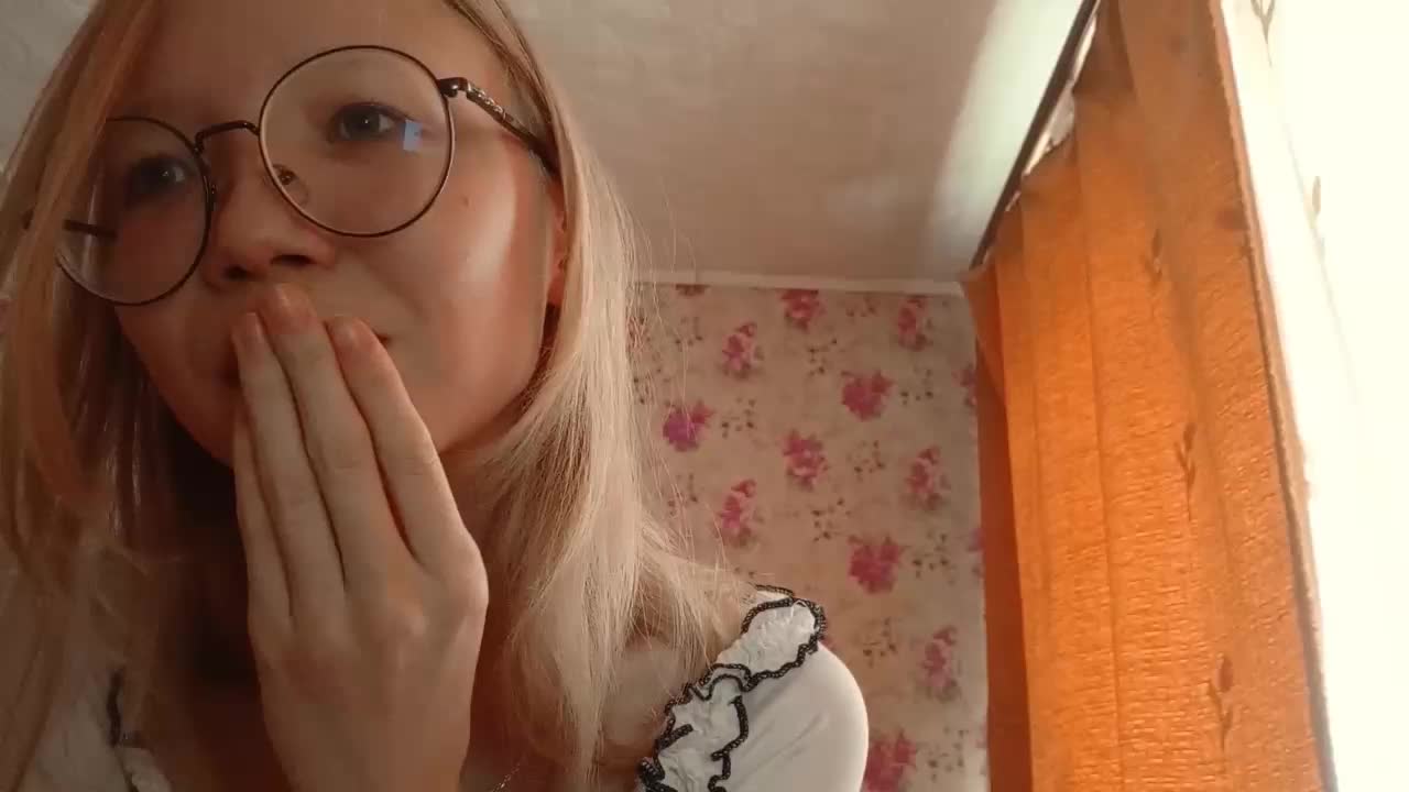 DanelleLaday Adult Chat March 15, 2026