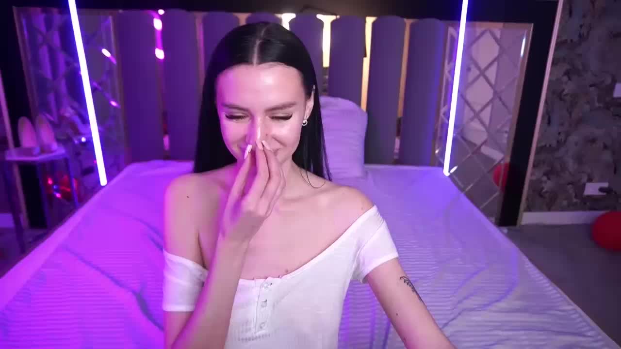 SnowWhiteee Adult Chat March 15, 2026