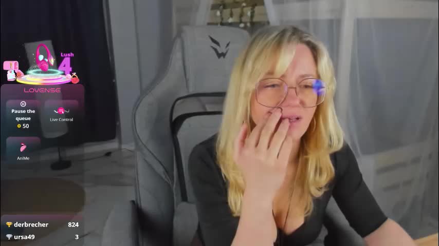 whitneypunnch Adult Chat March 15, 2026