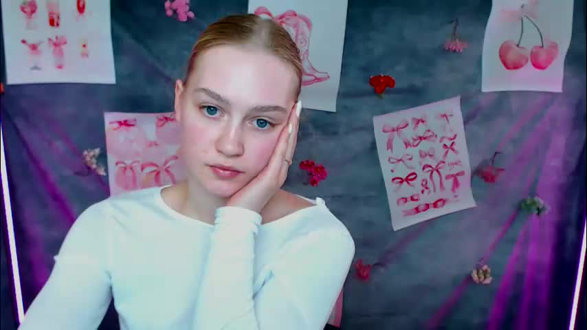 _mademoiselle_e Adult Chat March 15, 2026